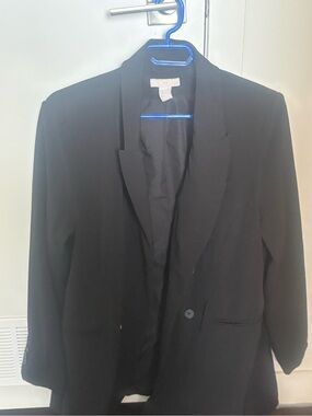 H&M Black Women’s Single-Button Blazer - Classic Tailored Style